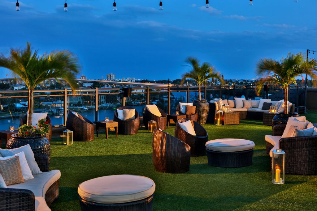 New Beat the Clock Happy Hour at 360 Rooftop
