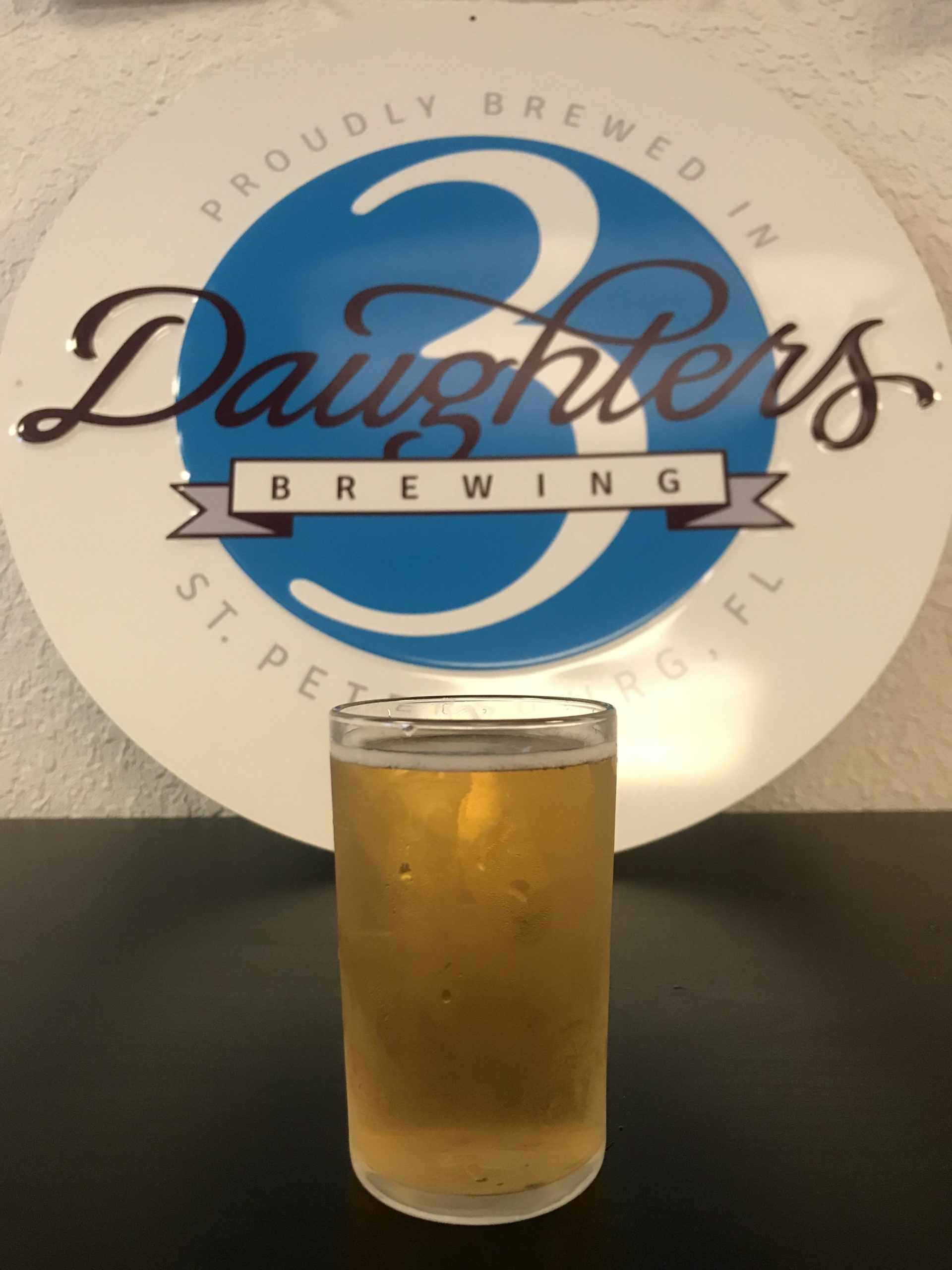 Beach Blonde Ale – 3 Daughters Brewing