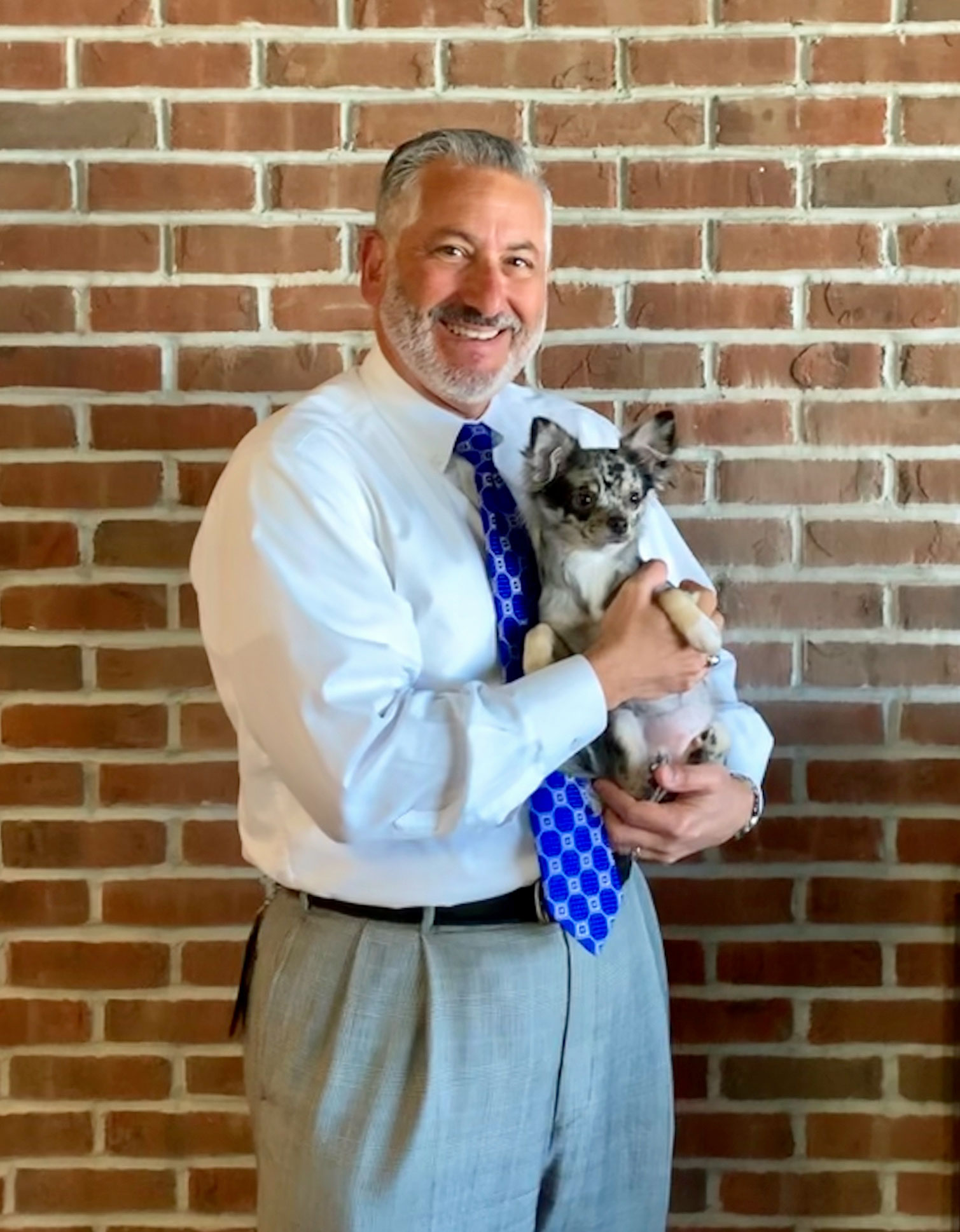 Mayor Kriseman and Puppy Lola Brown