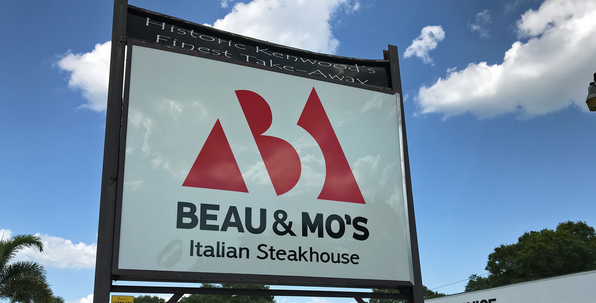 Beau & Mo’s Chicago Style Steakhouse