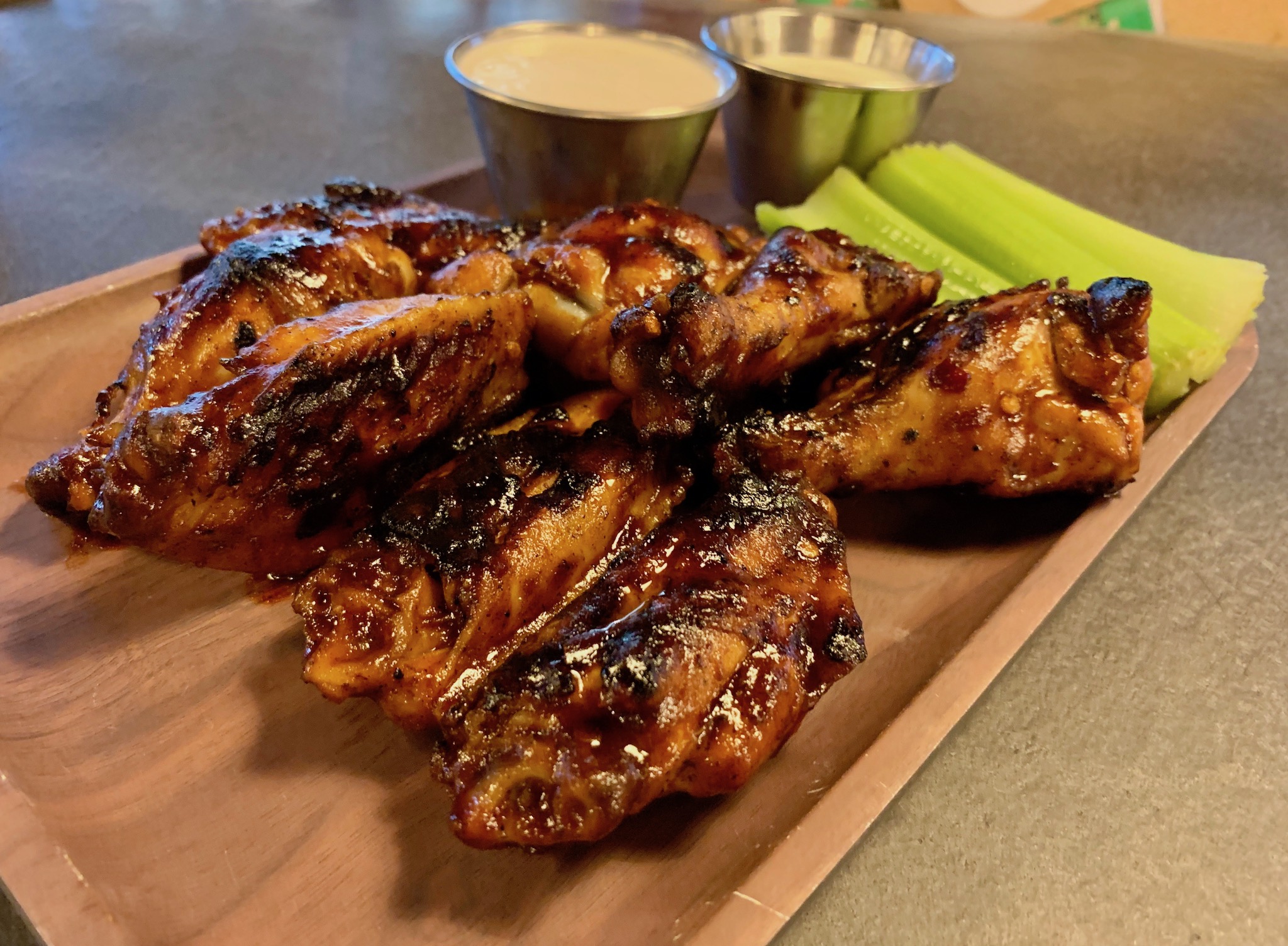 the bier boutique - Pound of Grilled Wings Original