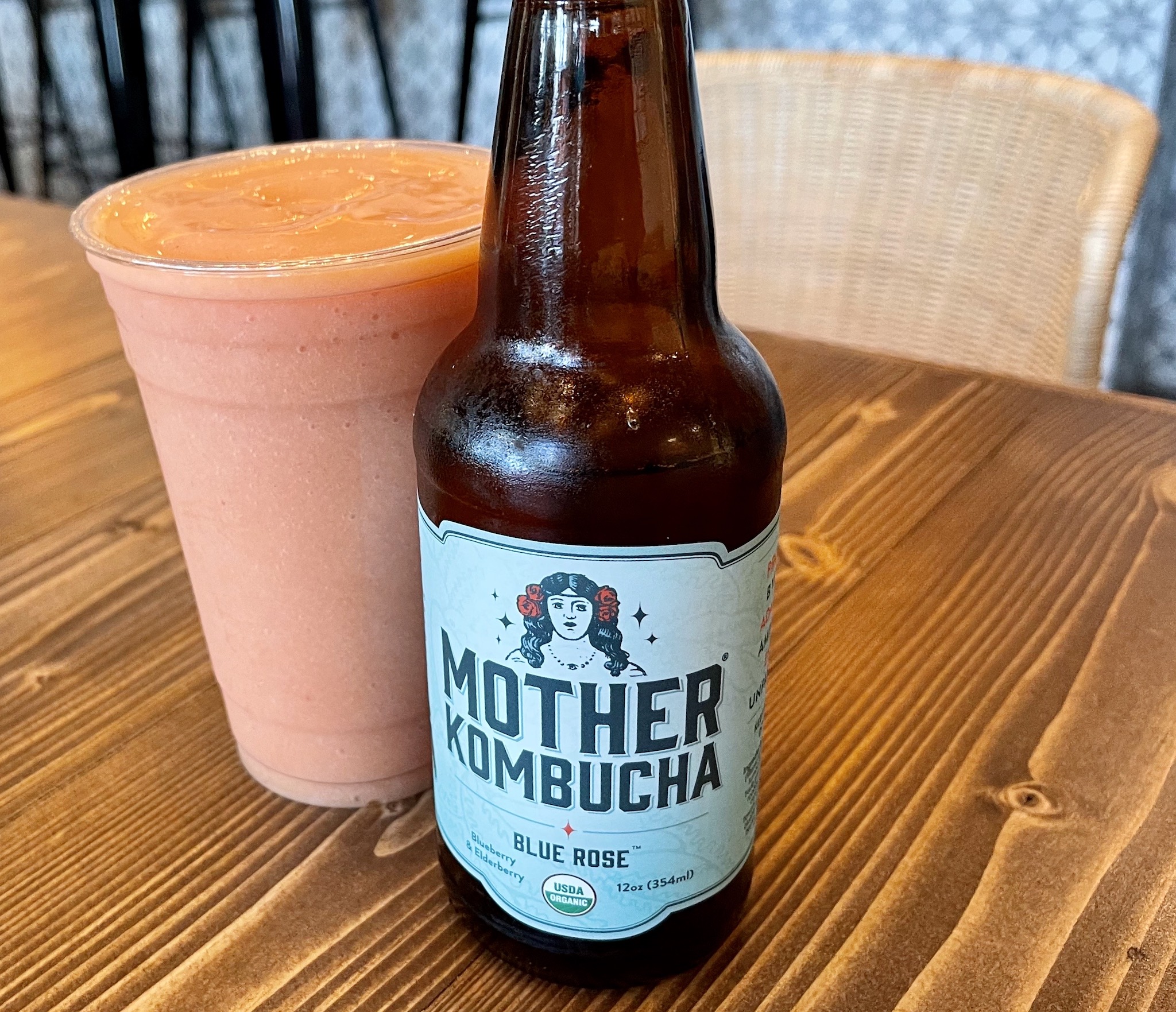 Driftwood Kava & Coffee Roastery - Mother Kombucha and Smoothie