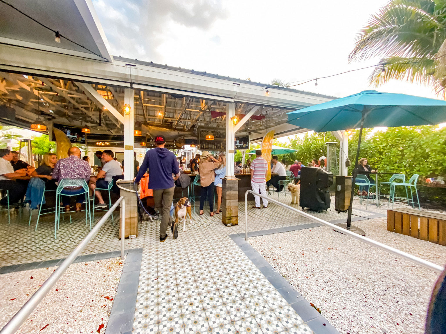 Trophy Fish St. Pete Exudes Beachy Fun and Fresh Caught Seafood Fare