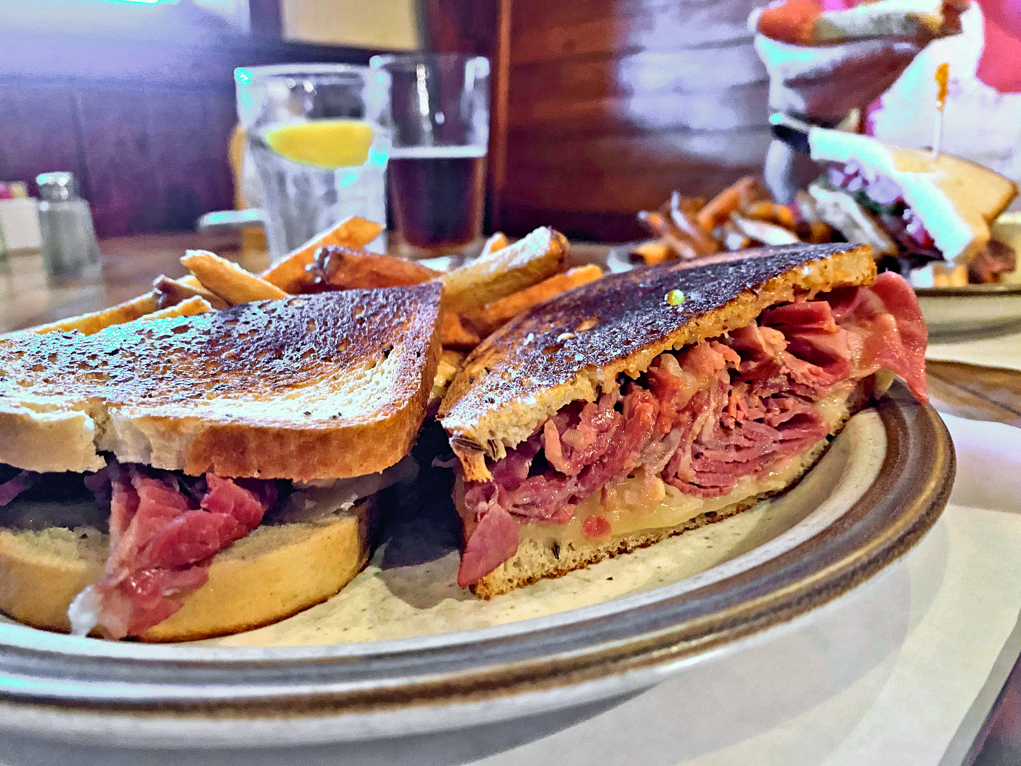 Harvey's 4th Street Grill Classic Reuben Sandwich