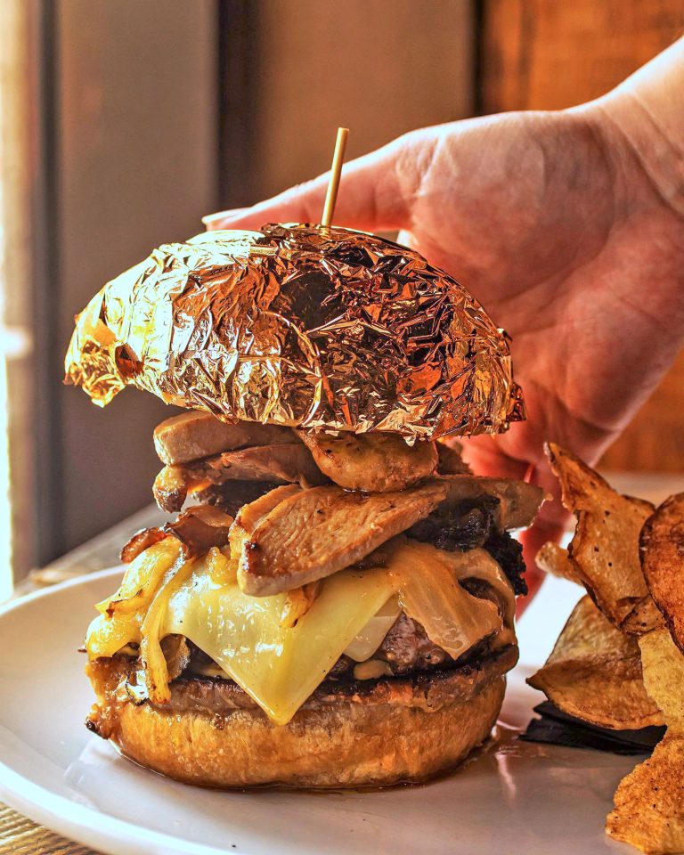 Best Burgers in St. Petersburg FL 2022