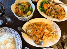 Thai Wok: North St. Pete’s Destination for Classic Thai Cuisine