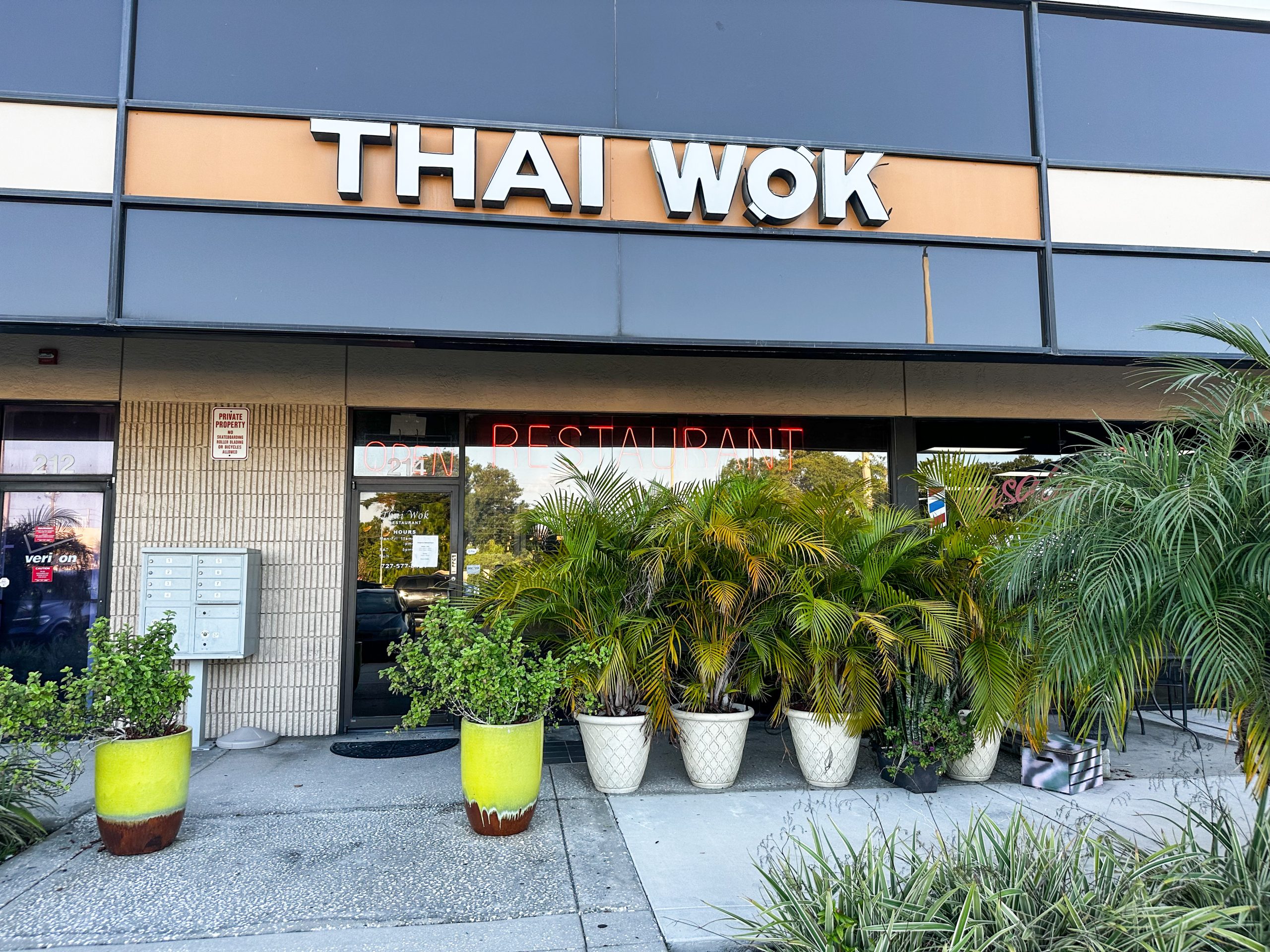 Thai Wok restaurant in St. Petersburg, Florida