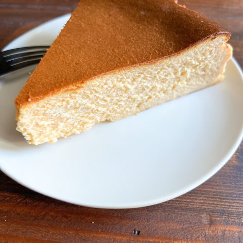 Sliced cheesecake