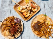 Hookin’ Ain’t Easy Is Making Waves in the Seafood Scene in St. Pete